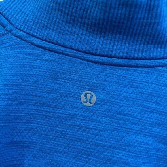 Lululemon Men's Metal Tech 1/4 Zip Size Large Pullover Blue Long Sleeves XL - Picture 3 of 4